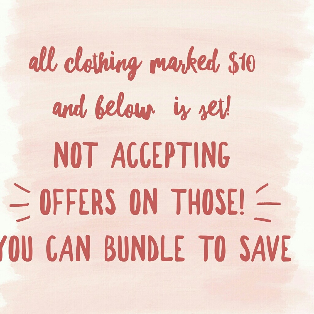 All Clothing Marked $10 & under is Set🖑